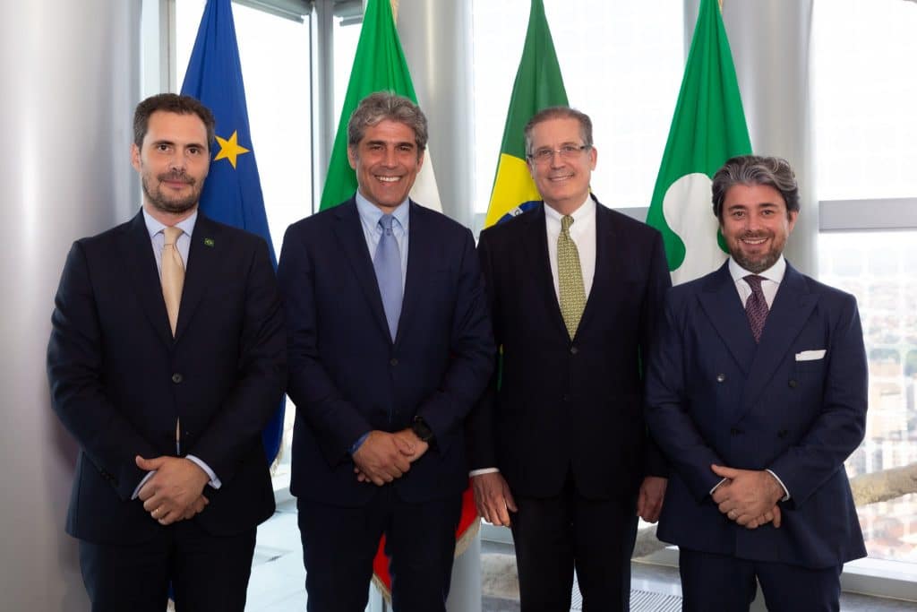 dalla dx alla sx, Presidente Graziano Messana, Ambasciatore Hadil da Rocha Vianna, Sottosegretario Alan Rizzi e Alfredo Pretto